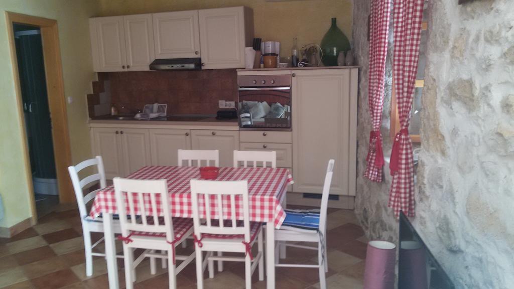 Apartment Elda Petrcane Ngoại thất bức ảnh